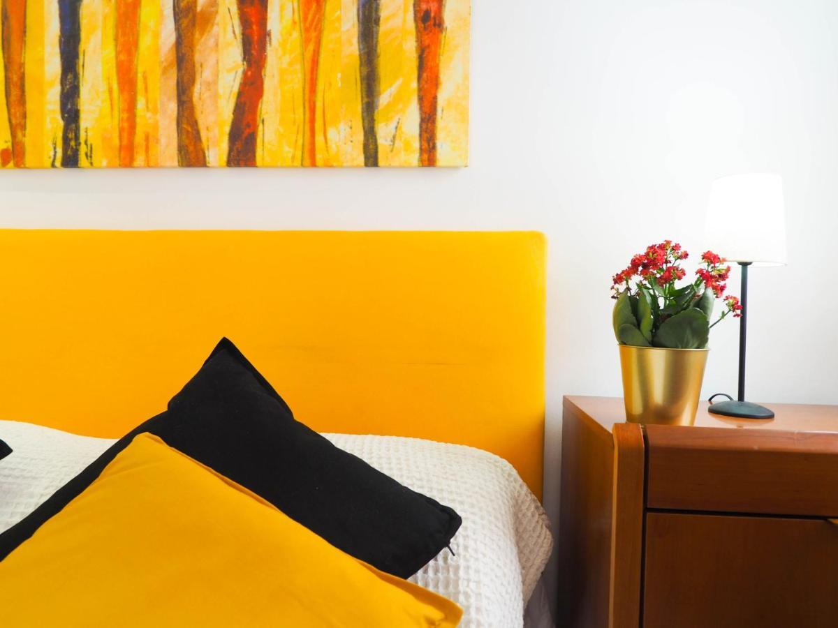 Sunflower Apartment By Hello Homes Sitges Ngoại thất bức ảnh
